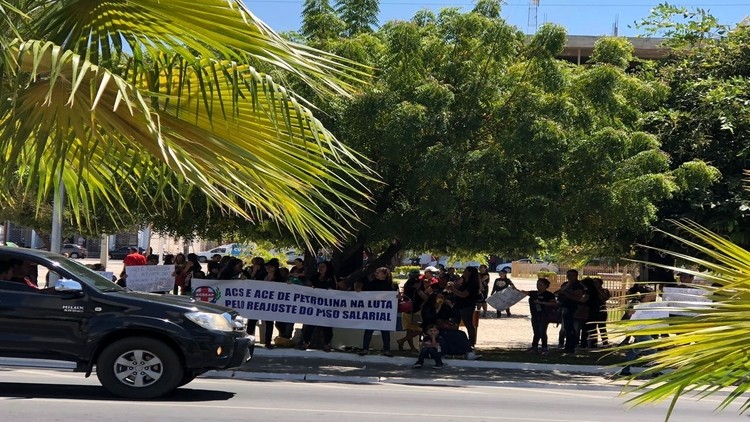 Com apoio da torcida, Jacobina vence Lagoa do Barro por 3 a 0 e